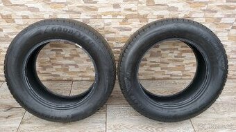 Predám 2xzimné pneumatiky 215/65 r17 Goodyear M+S - 1