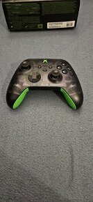 Xbox series gamepad (ovladac)