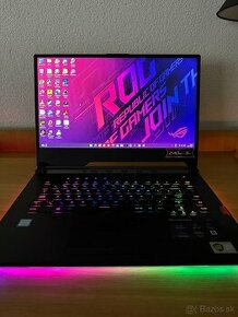 Asus ROG Strix Scar 3 2020