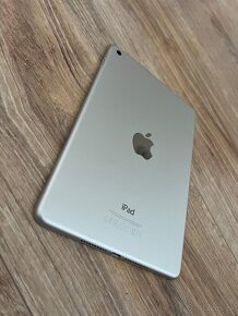 iPad mini 4, 16GB