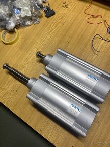 FESTO DSVC-100-100-PPVA-N3 - pneumaticky valec