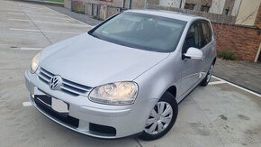 golf 5 1.4 16v sportline klima 5.dver. top stav