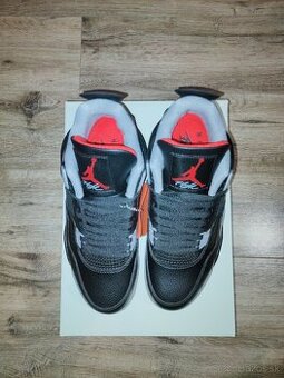 Air Jordan 4 reimaged bred