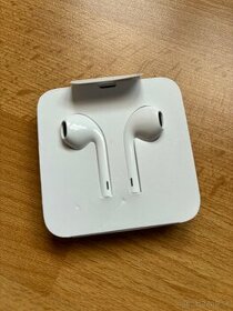 Apple EarPods Lightning Connector