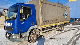 DAF FA LF 45.180 E12 Valník s plachtou + hydraulická plošina