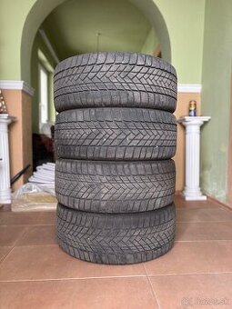 Zimné pneumatiky 225/45 R17