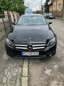 E220