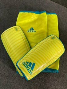 ÚPLNE nové CHRÁNIČE ADIDAS (nepoužité) - 1