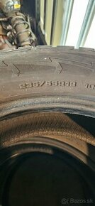 Pneumatiky 235 55 R18 Goodyear zimne - 1