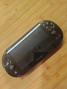 Predam konzolu ps vita PCH 2016, super stav 128gb karta, hry