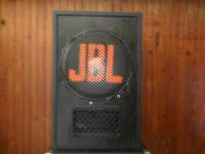 basgitarový reproduktor JBL E140