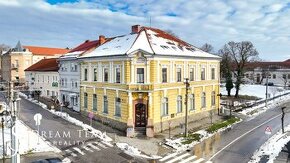 Viacúčelová 960m2 historická budova Šahy centrum