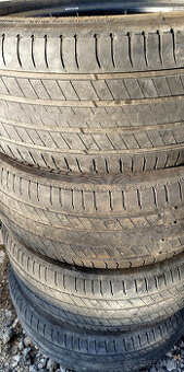 Predam jazdene letne pneu 245/50R19 Michelin 105W runflat