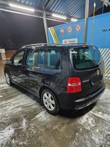 VOLKSWAGEN TOURAN 1.9TDI 77KW 6ST AUTOMAT DSG 2004 BKC