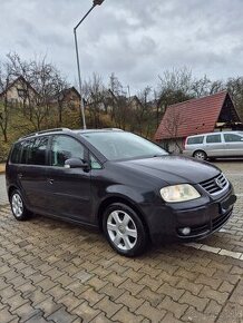 VOLKSWAGEN TOURAN 1.9TDI 77KW 6ST AUTOMAT DSG 2004 BKC