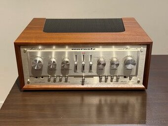 MARANTZ 3250 control stereo console (pre-amplifier)