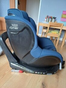 Britax Römer Autosedačka Dualfix M i-Size Midnight Blue