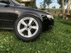 Predám originál Audi alu disky s pneumatikami Pirelli