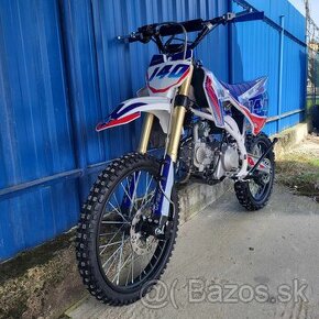 UPBEAT Pitbike 140cc 19/16 ESTART