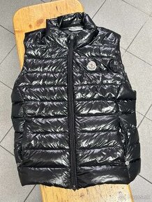 Moncler vesta