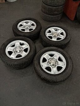 5x114,3 r16 235/60 r16