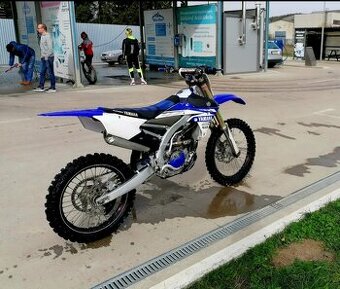 Yamaha yzf 250 - 1