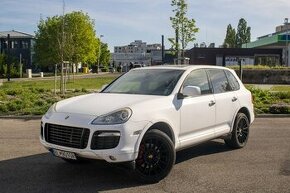 Porsche Cayenne 4.8 GTS Tiptronic - 1