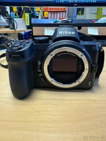 Nikon Z5 - 1