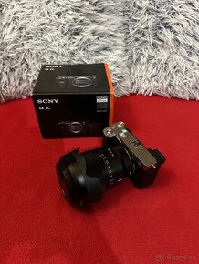 Sony A7C, komplet balenie, nafotené zopár fotiek