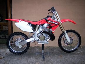 Predam motor Hodna CR250 rok 1998 - 1