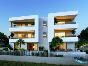 ☀ Vodice – Moderné apartmány v skvelej lokalite, len 350 m o - 1