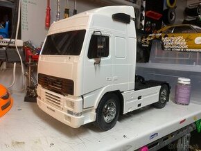 Tamiya Volvo FH12 1:14 RTR