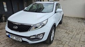 Kia Sportage 1,6 GDI 99kW klima tažné 40tkm 2015