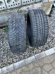 215/40r18