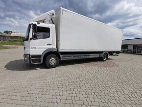 Mercedes atego 1218