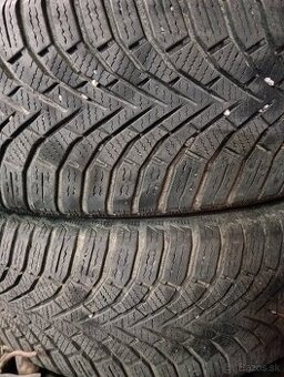 Zimné pn 195/60 R15 dva ks.Vzor 5-6 mm