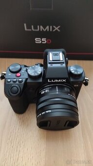 Novinku Panasonic LUMIX S5D FULL FRAME + Lumix S 18-40mm f/4