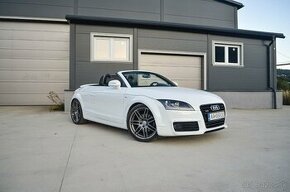 Audi TT Roadster 2.0 TDI QUATTRO