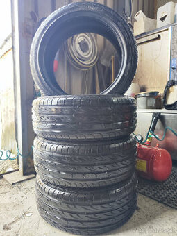 Letné pneu = 225/45 R18 = SYRON