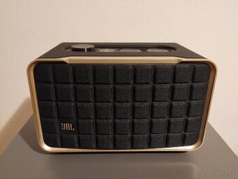 JBL Authentics 200