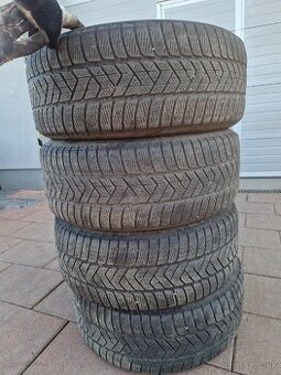 Pirelli Scorpions TM 255/50r19 sada zimna