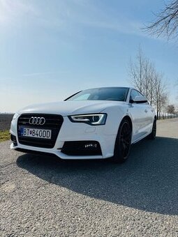 Audi A5 Sportback  2.0 tdi 140kw quattro 2x S line.