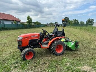 Kubota  b1830