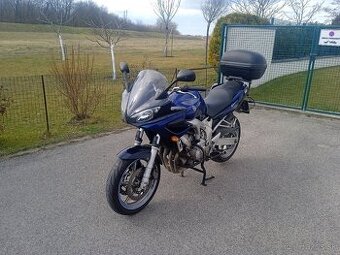 Yamaha Fazer FZ6 600 2004 + Kufre