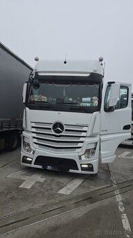 Tahac Mercedes Actros - 1