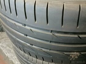 245/35 R18 - 1