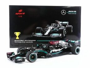 Mercedes-AMG F1 W12 E Performance