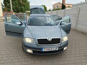 Skoda Octavia 1.9 tdi 77kw 105 ps sedan METALIZA šeda 20057 - 1