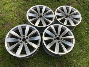 Elektrony 5x112 R19 Originál VW Lugano