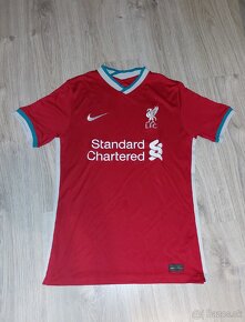 Dres Liverpool